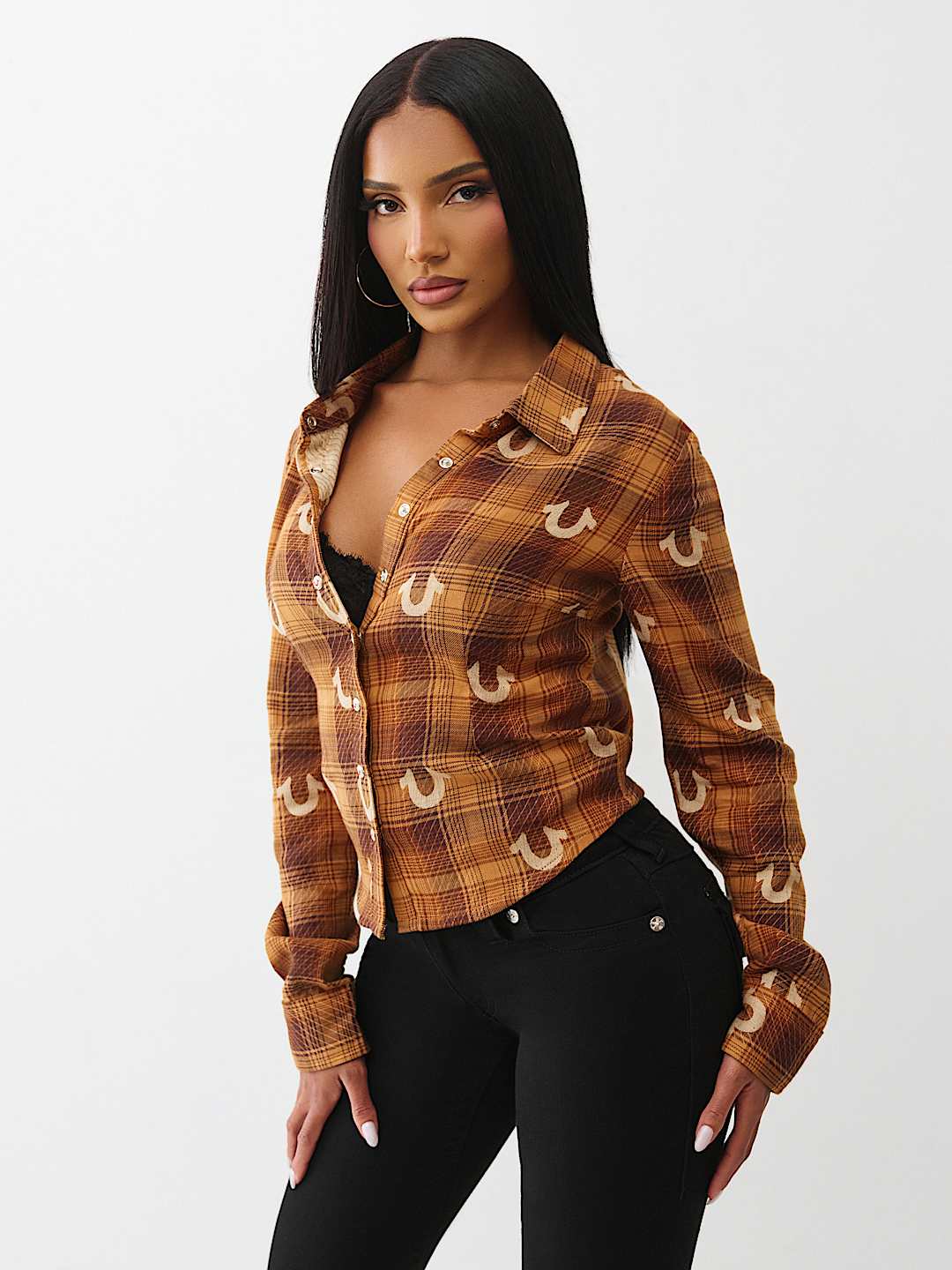 BLUSA TEJIDA A CUADROS CON HERRADURAS, image 3