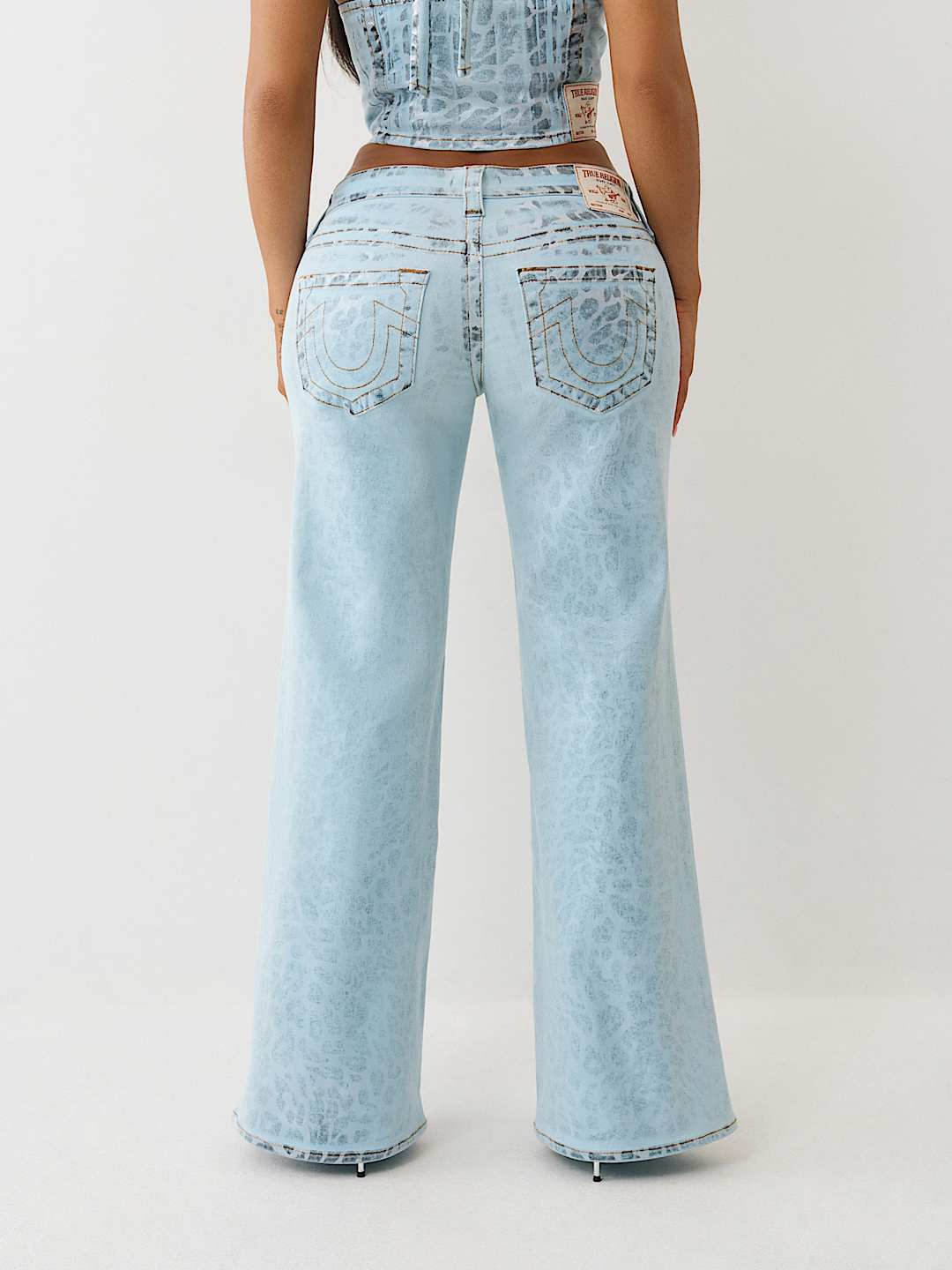 BOBBI FOILED LEOPARD LOW RISE BAGGY JEAN - LIGHT LEOPARD