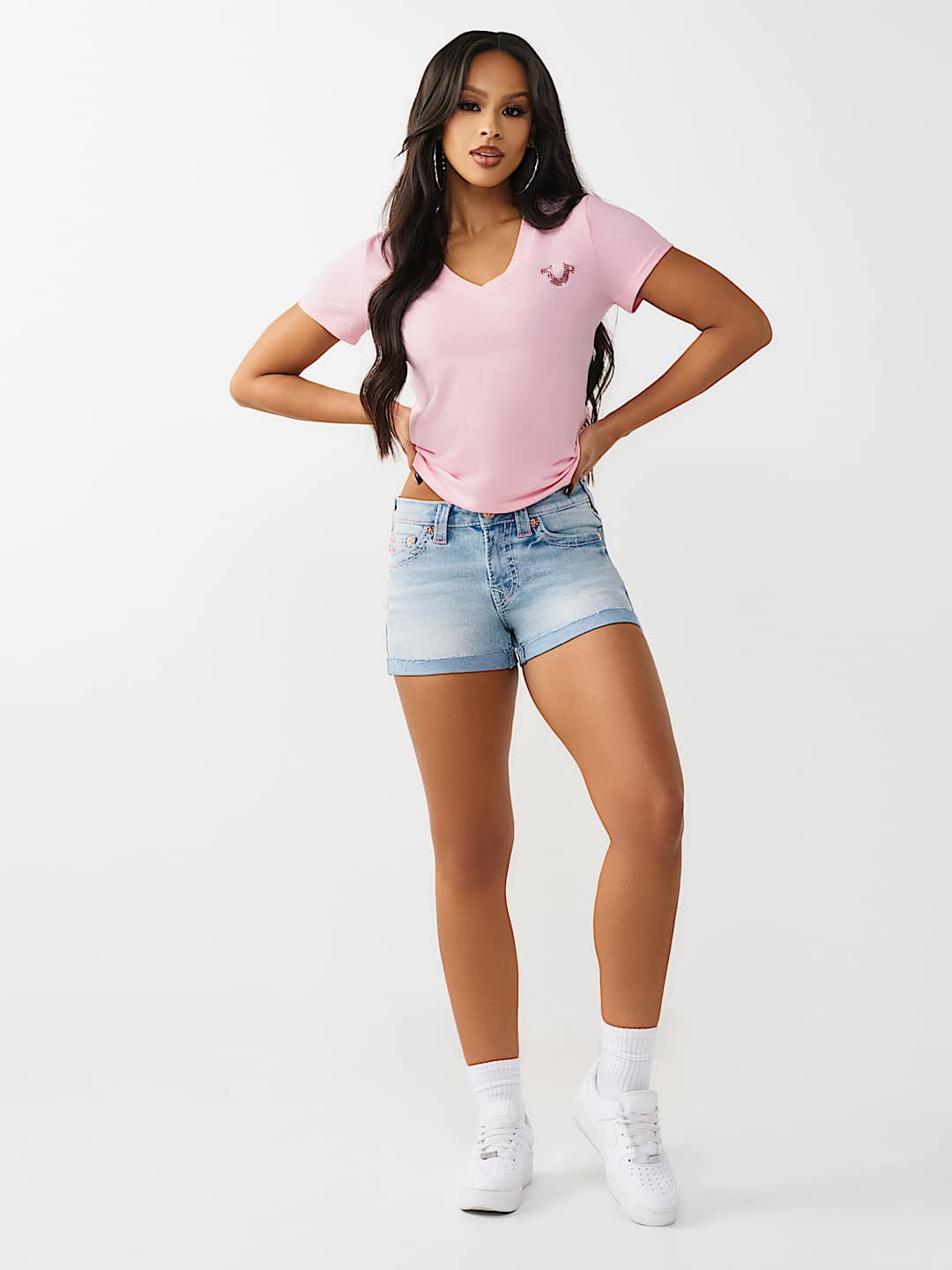 CRYSTAL V-NECK TEE, image 3