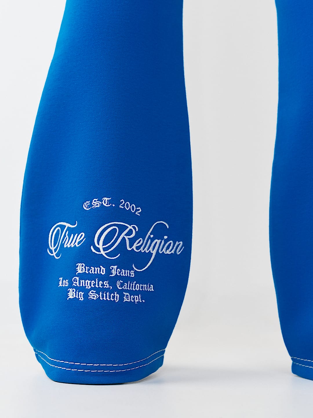 EMBROIDERED MID RISE BIG T BOOTCUT SWEATPANT, image 5