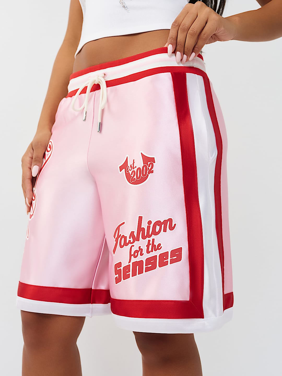 SPORTY CONTRAST BASKETBALL SHORT, image 1