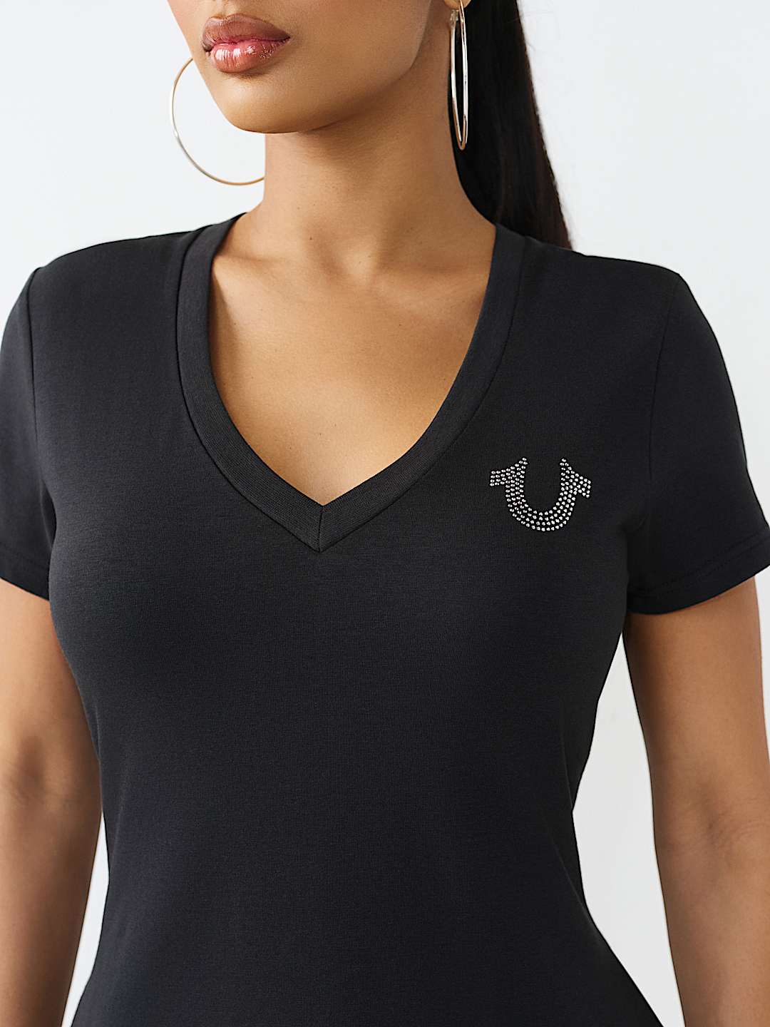 CRYSTAL LOGO V-NECK TEE, image 6