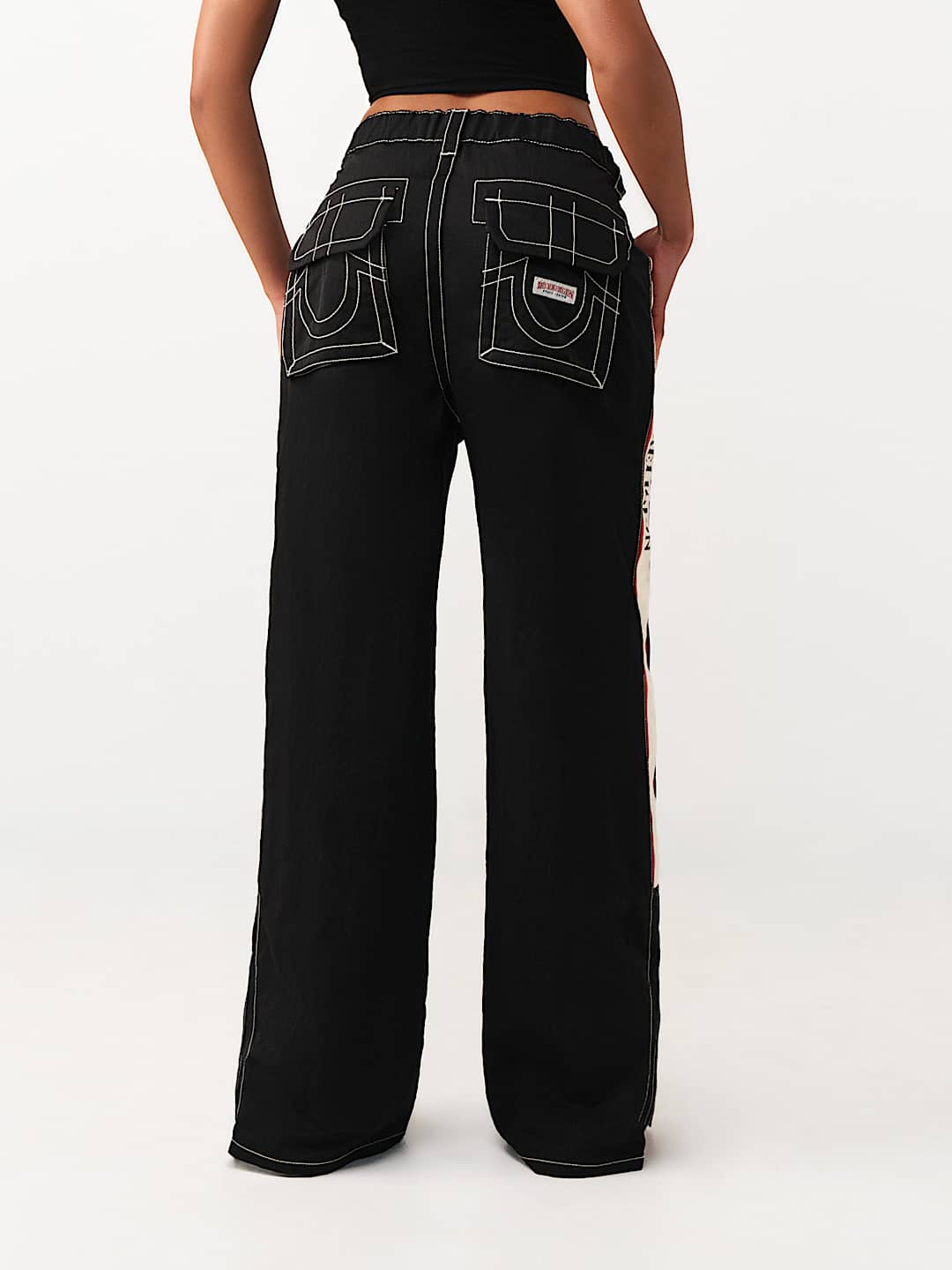PANTALONES DE NAILON CON PIERNA DE BARRIL BAILEY, image 6