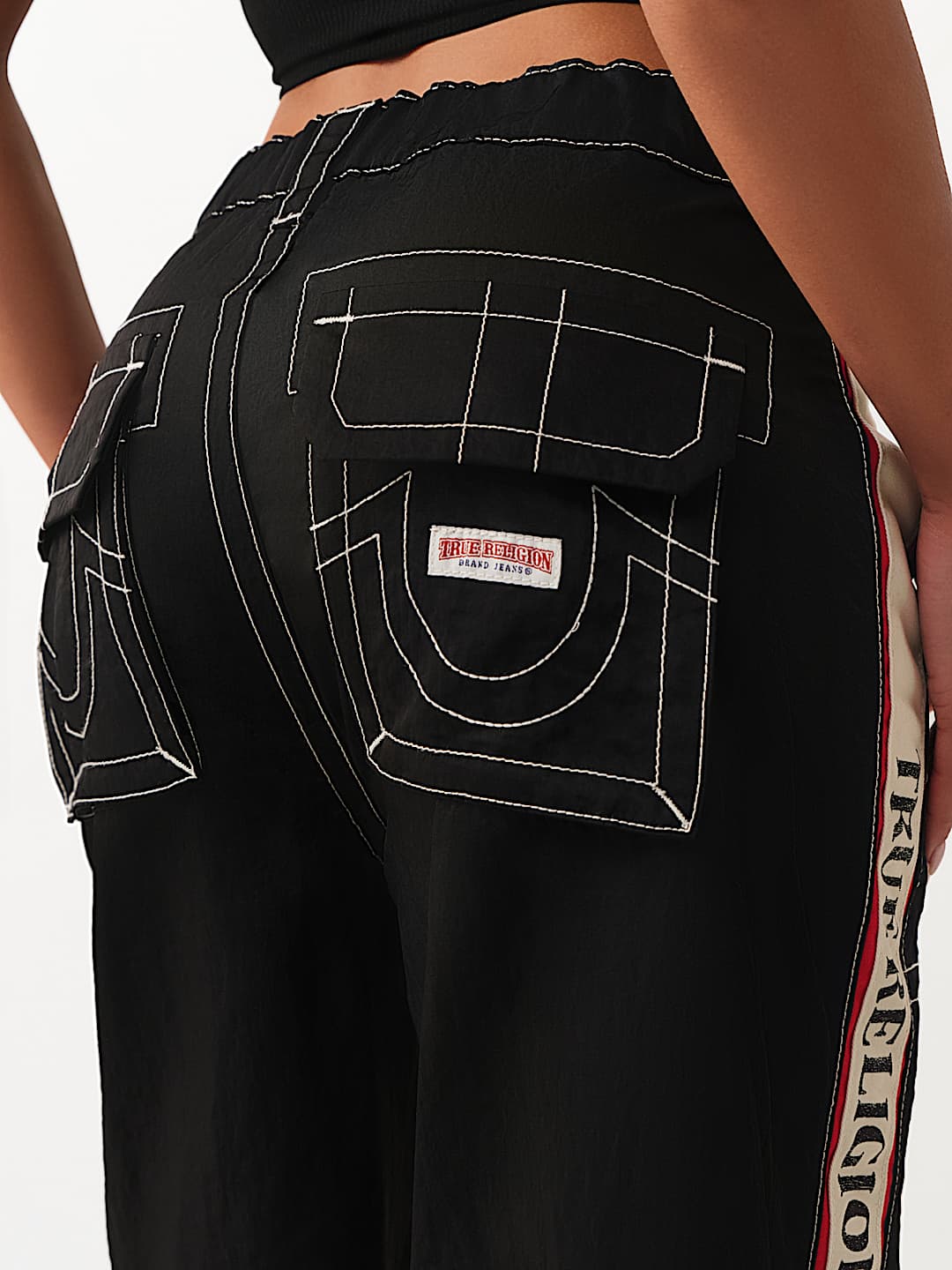 PANTALONES DE NAILON CON PIERNA DE BARRIL BAILEY, image 7