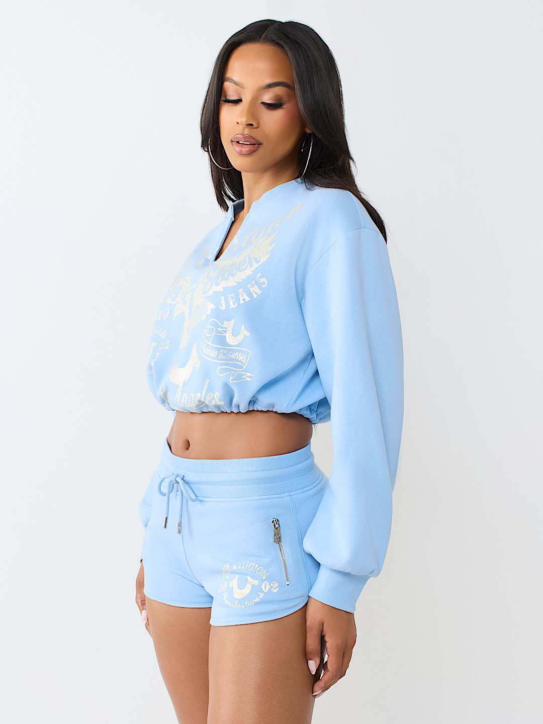 V-NOTCH PULLOVER TOP