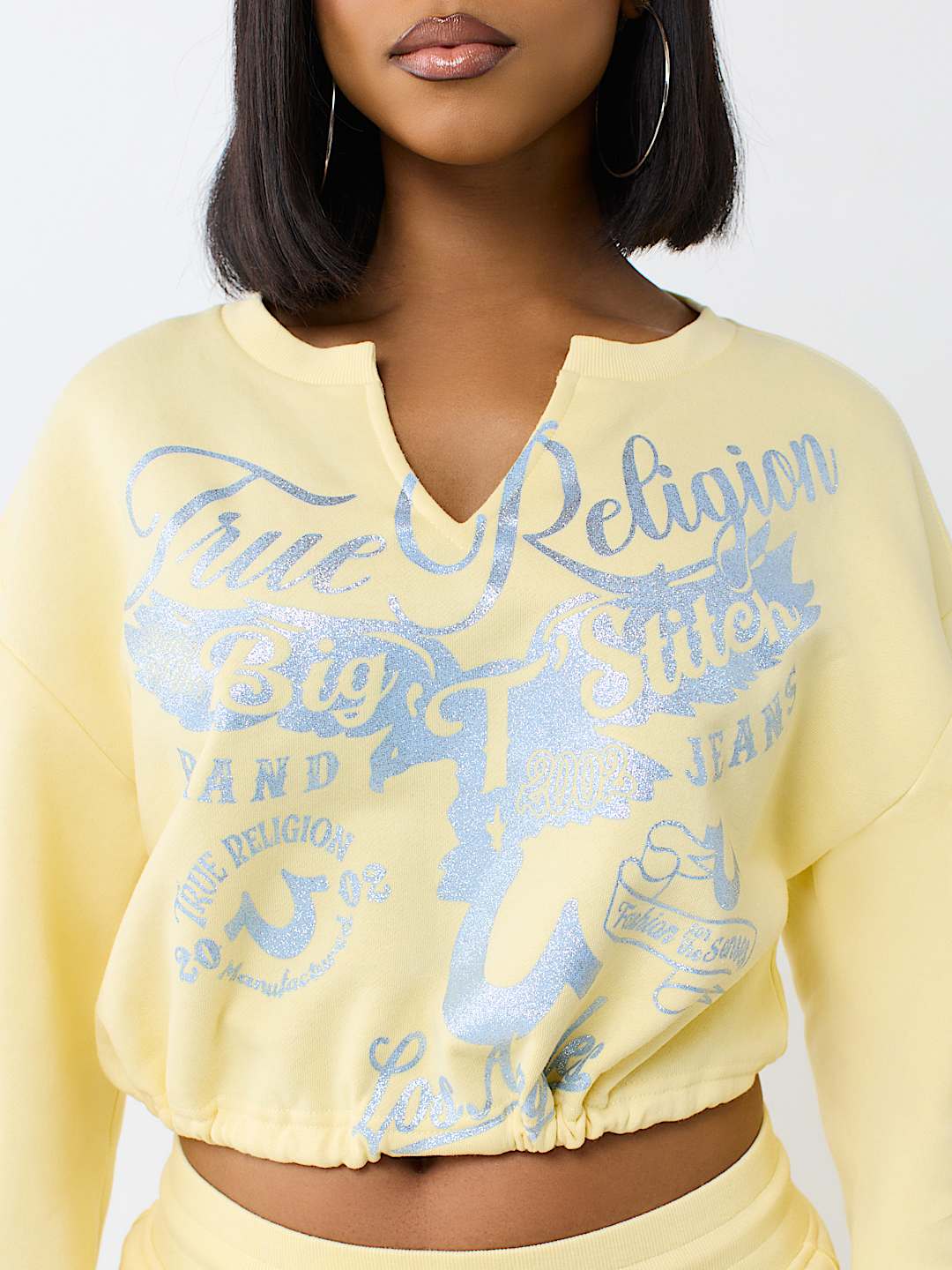 V-NOTCH PULLOVER TOP
