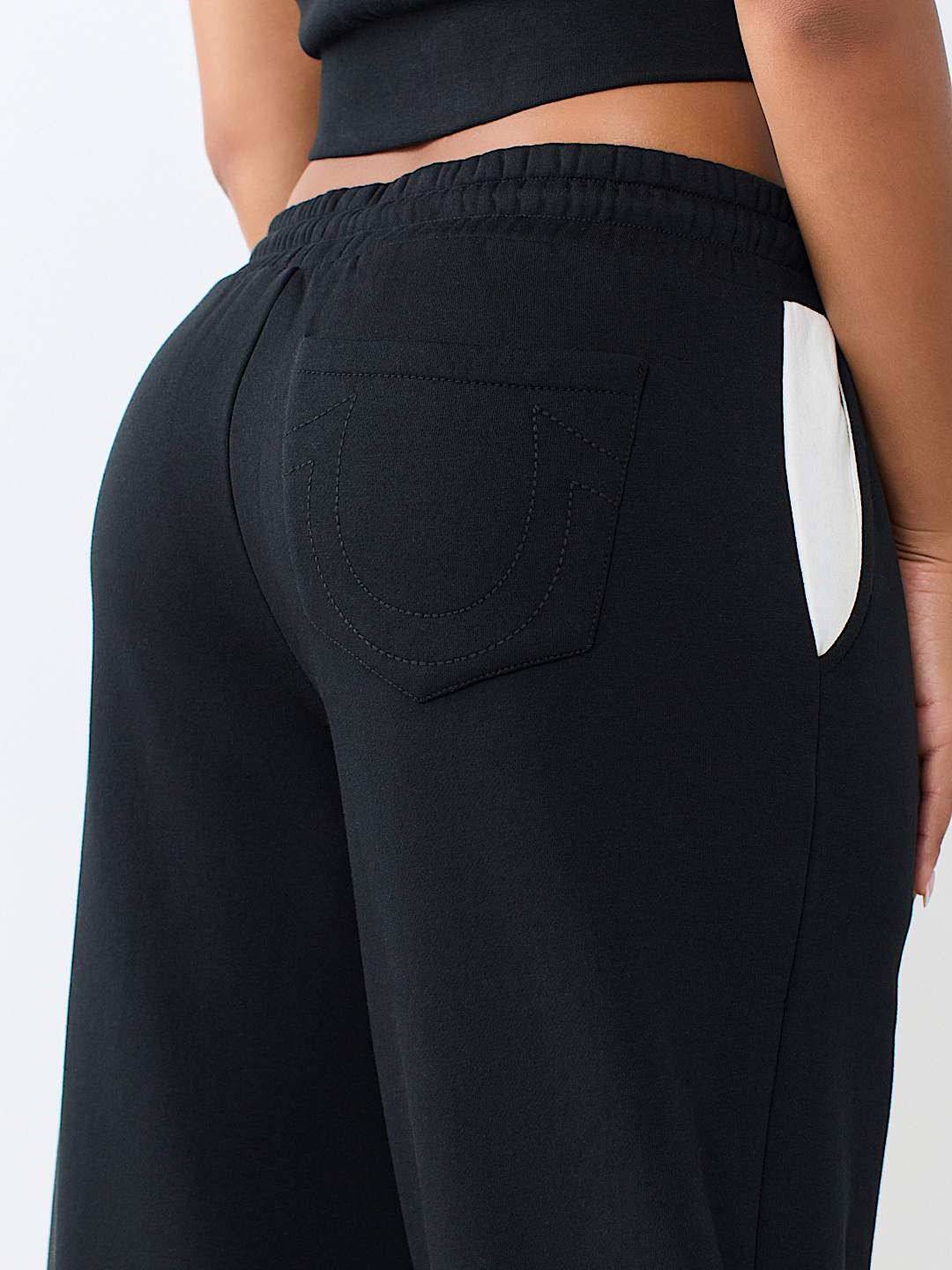 CONTRAST PANELED MID RISE BAGGY JOGGER