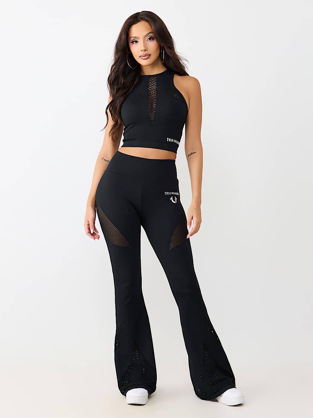 HORSESHOE CUTOUT SEAMLESS FLARE PANT
