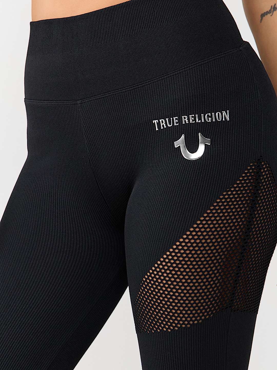HORSESHOE CUTOUT SEAMLESS FLARE PANT
