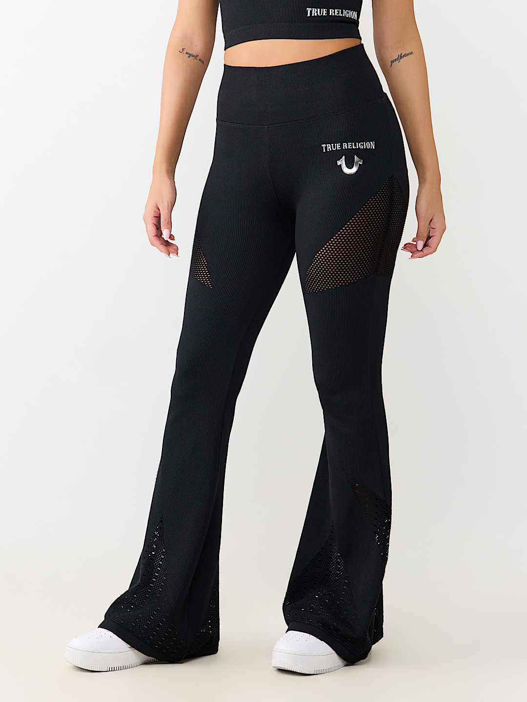HORSESHOE CUTOUT SEAMLESS FLARE PANT