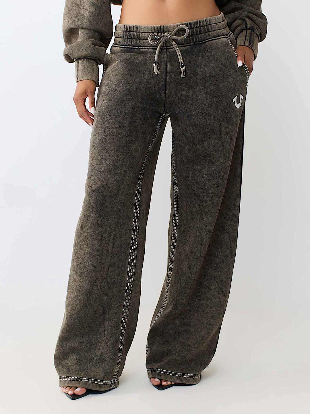 SUPER T WASHED LOW RISE STRAIGHT LEG PANT
