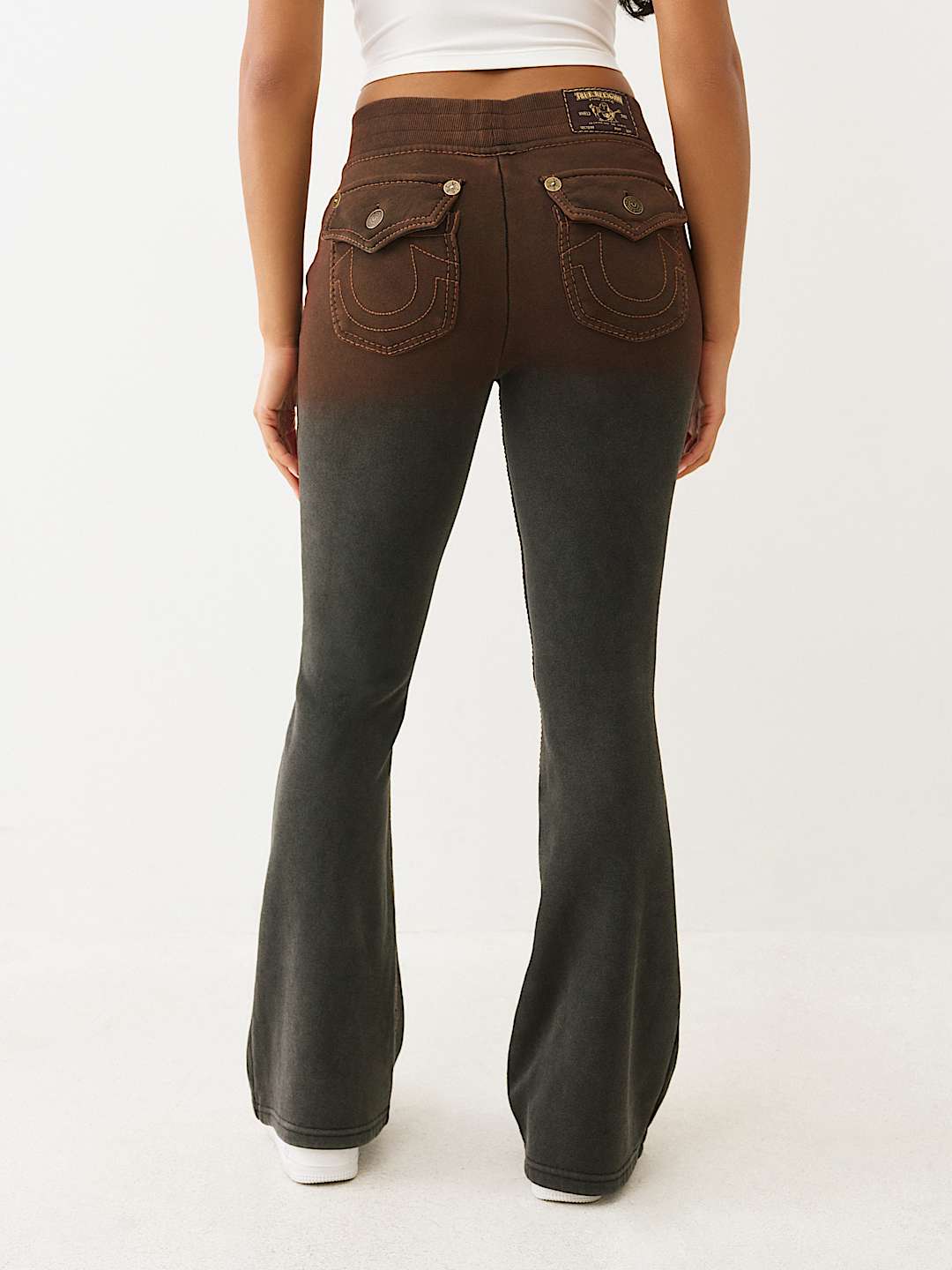 WASHED BIG T BOOTCUT SWEATPANT, image 7