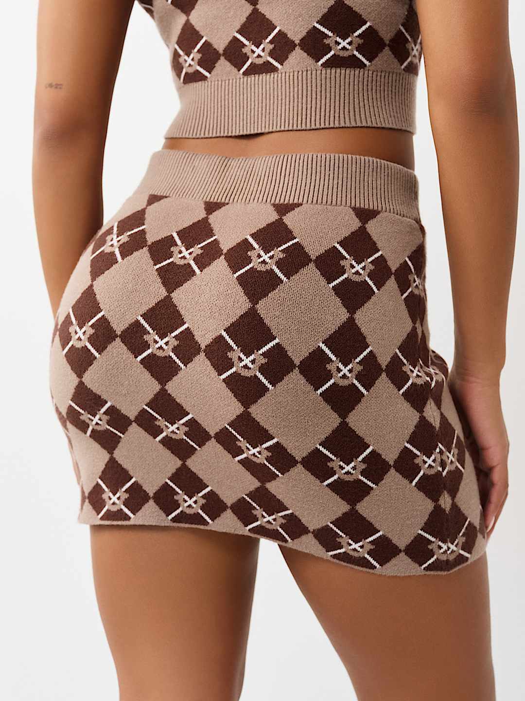 MINIFALDA DE PUNTO ARGYLE, image 8