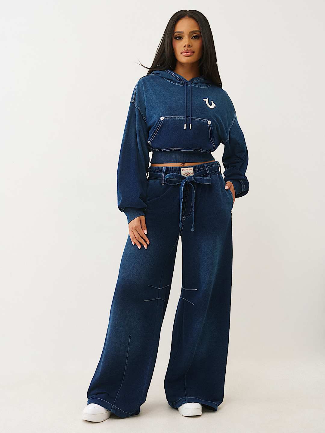 PANTALON EN MOLLETON COUPE BALLON D&Eacute;LAV&Eacute; INDIGO