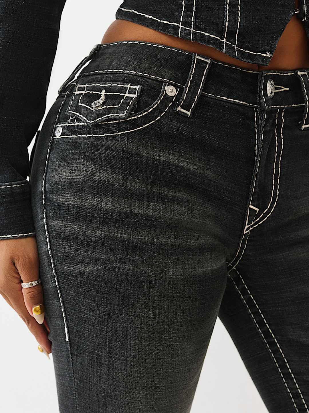 BECCA MID RISE BIG T BOOTCUT JEAN, image 8