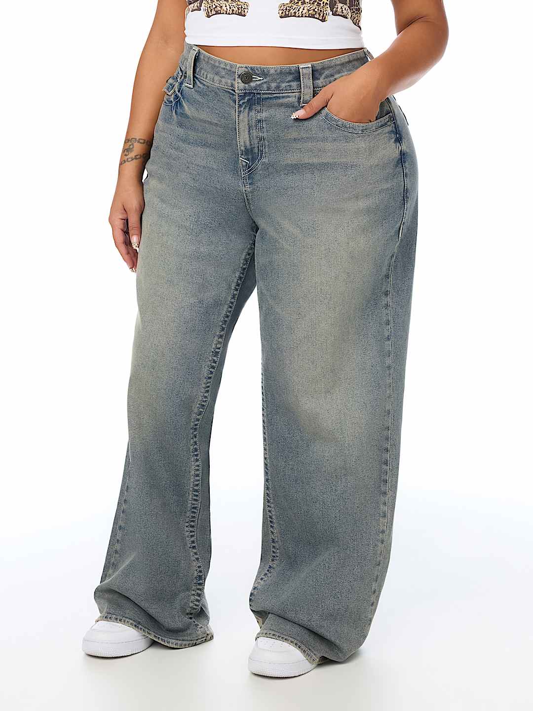 PLUS BOBBI MID RISE LOGO SCRIPT FLAP BAGGY JEAN