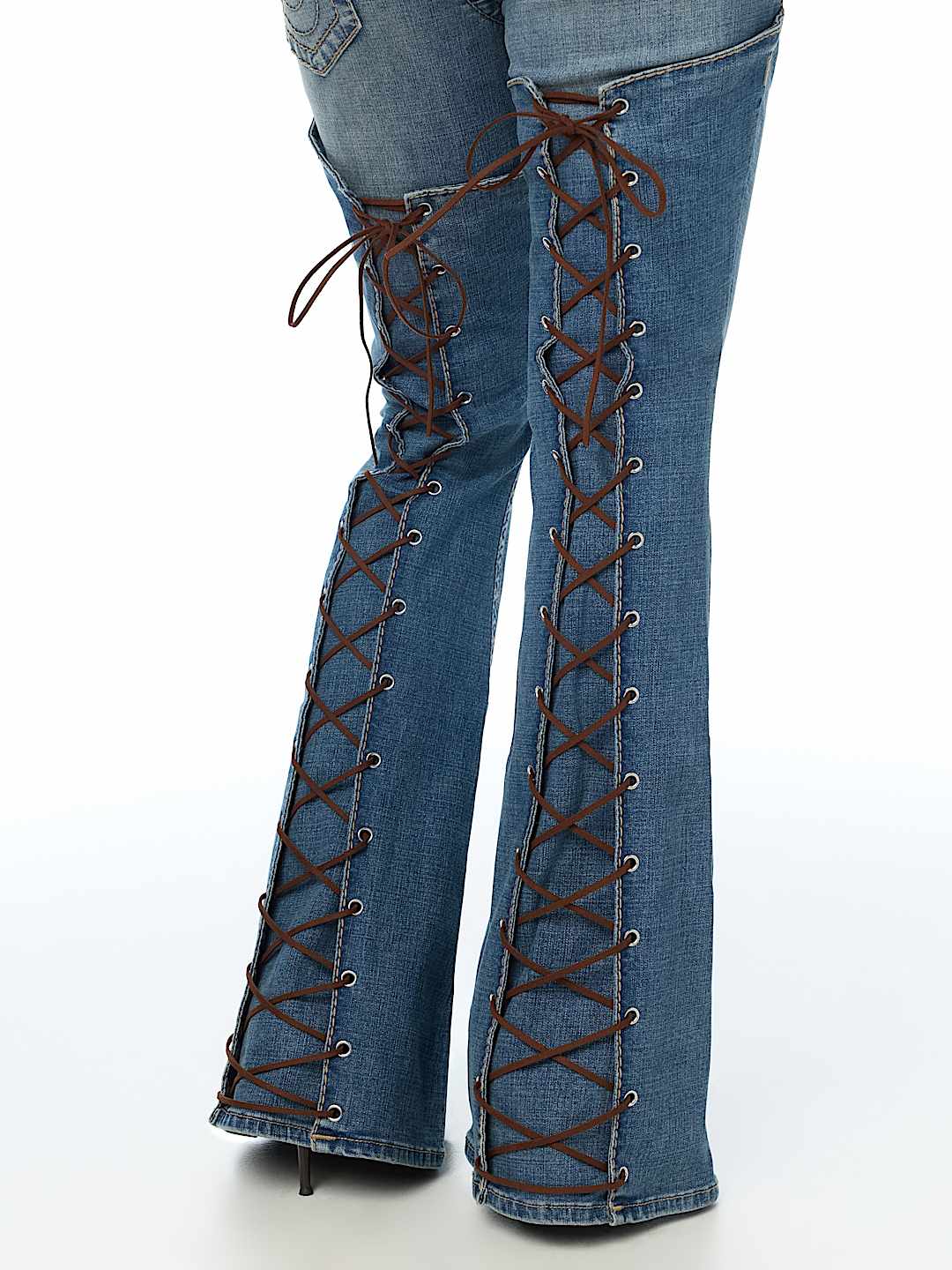 LACE-UP BIG T FLAP ULTRA FLARE JEAN