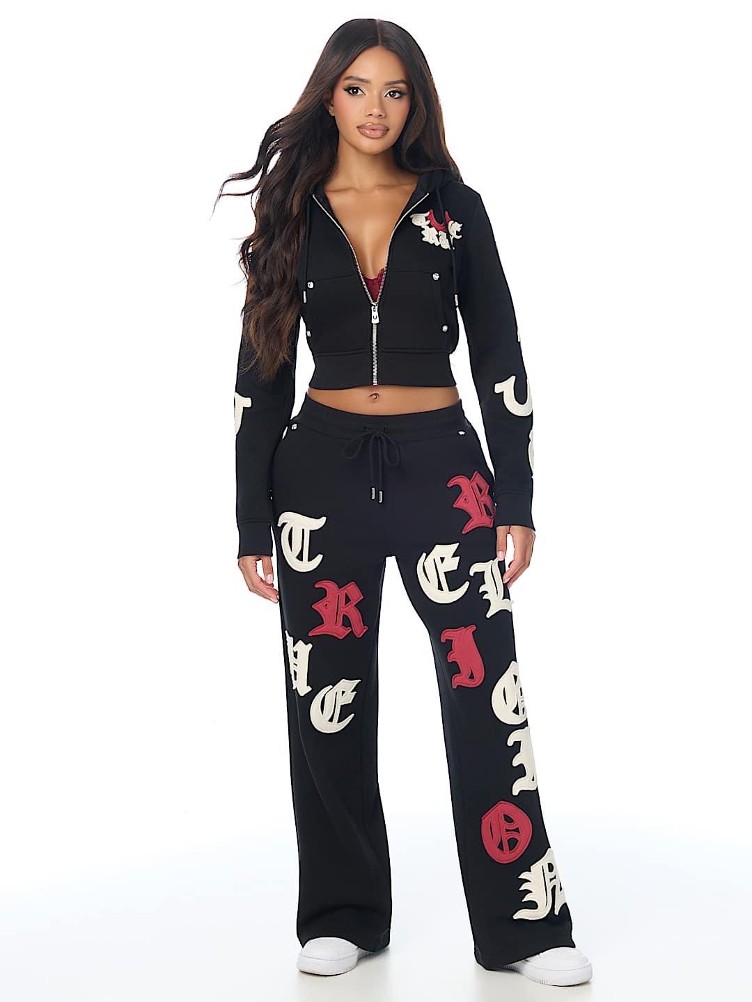 APPLIQU&Eacute; MID RISE STRAIGHT LEG SWEATPANT