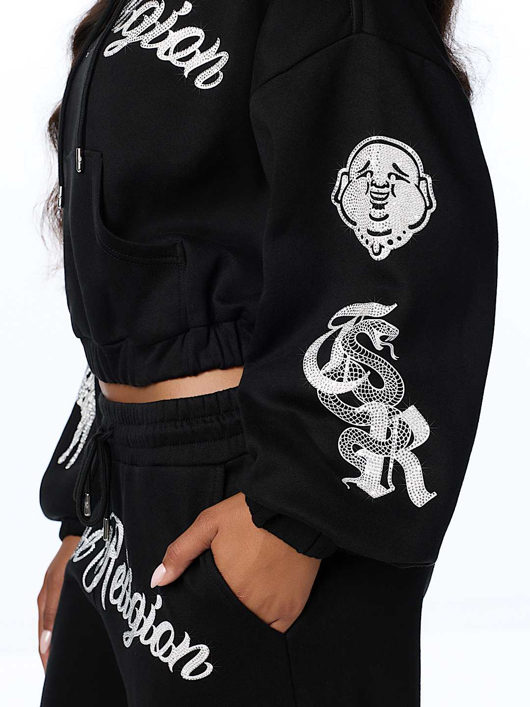 CRYSTAL GIRLFRIEND PULLOVER HOODIE
