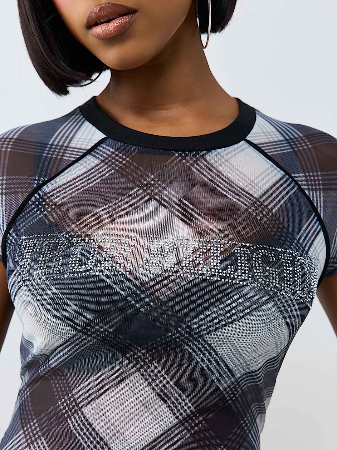 CRYSTAL PLAID RAGLAN MESH TOP
