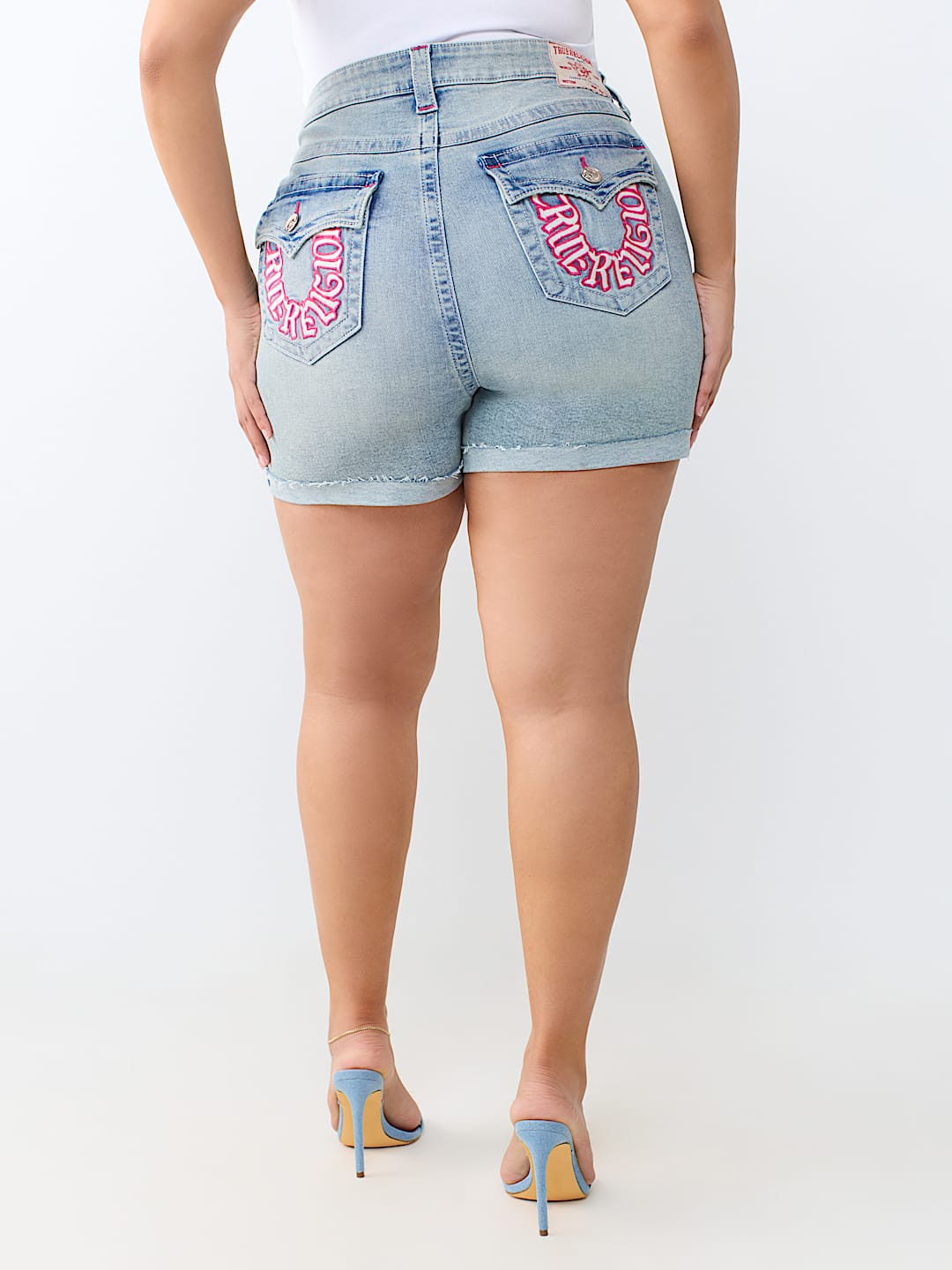PLUS JENNIE MID RISE FLAP CURVY SHORT