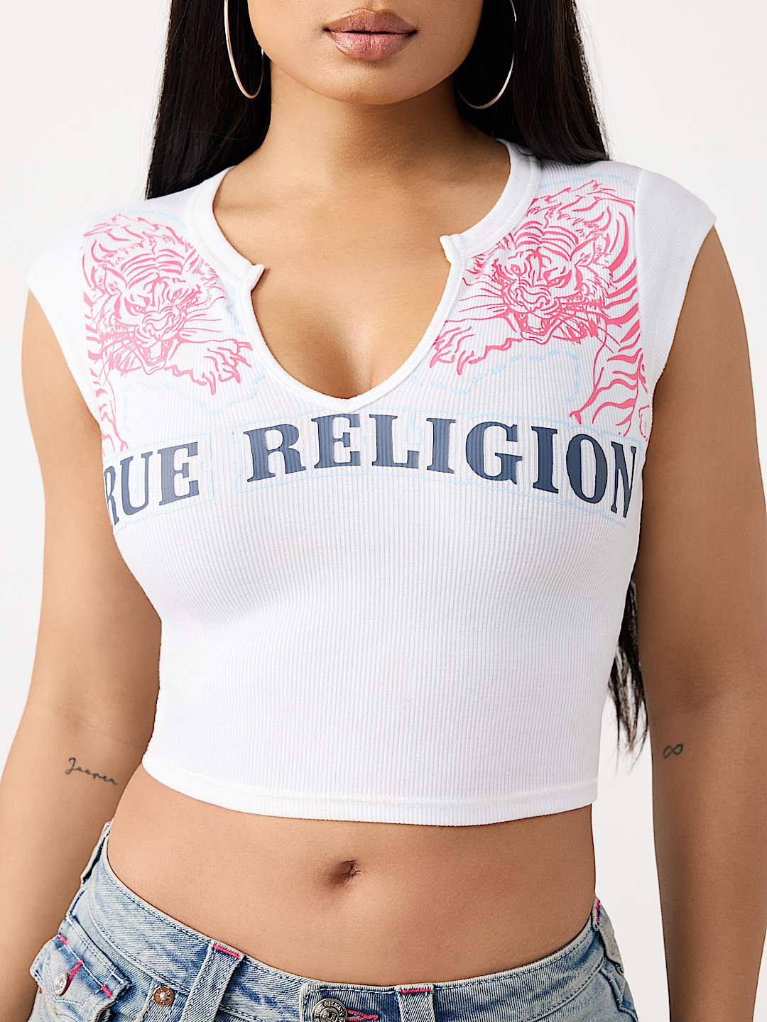 TIGER LOGO NOTCH TEE, image 2