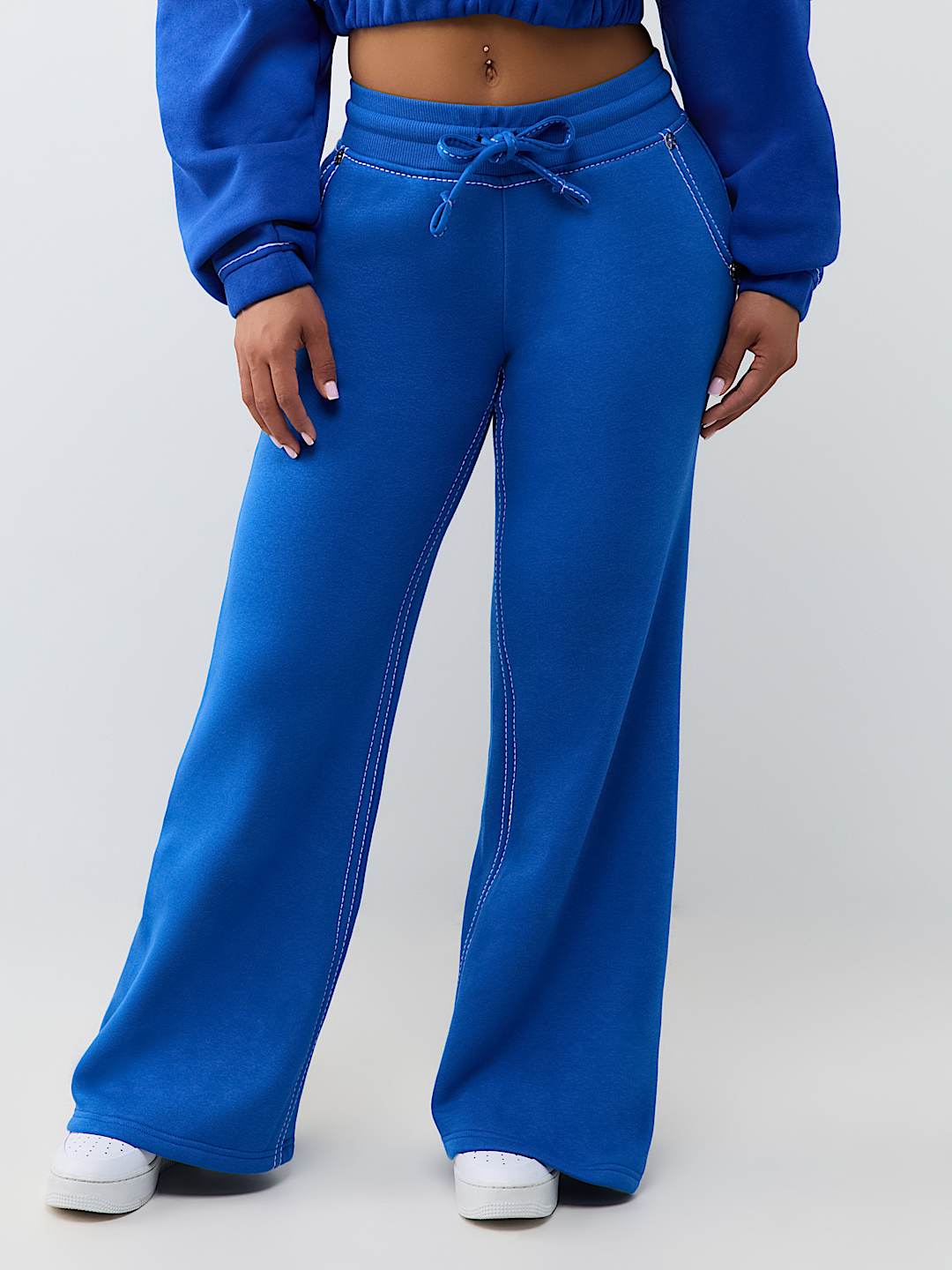 BECCA MID RISE BIG T CARGO BOOTCUT SWEATPANT