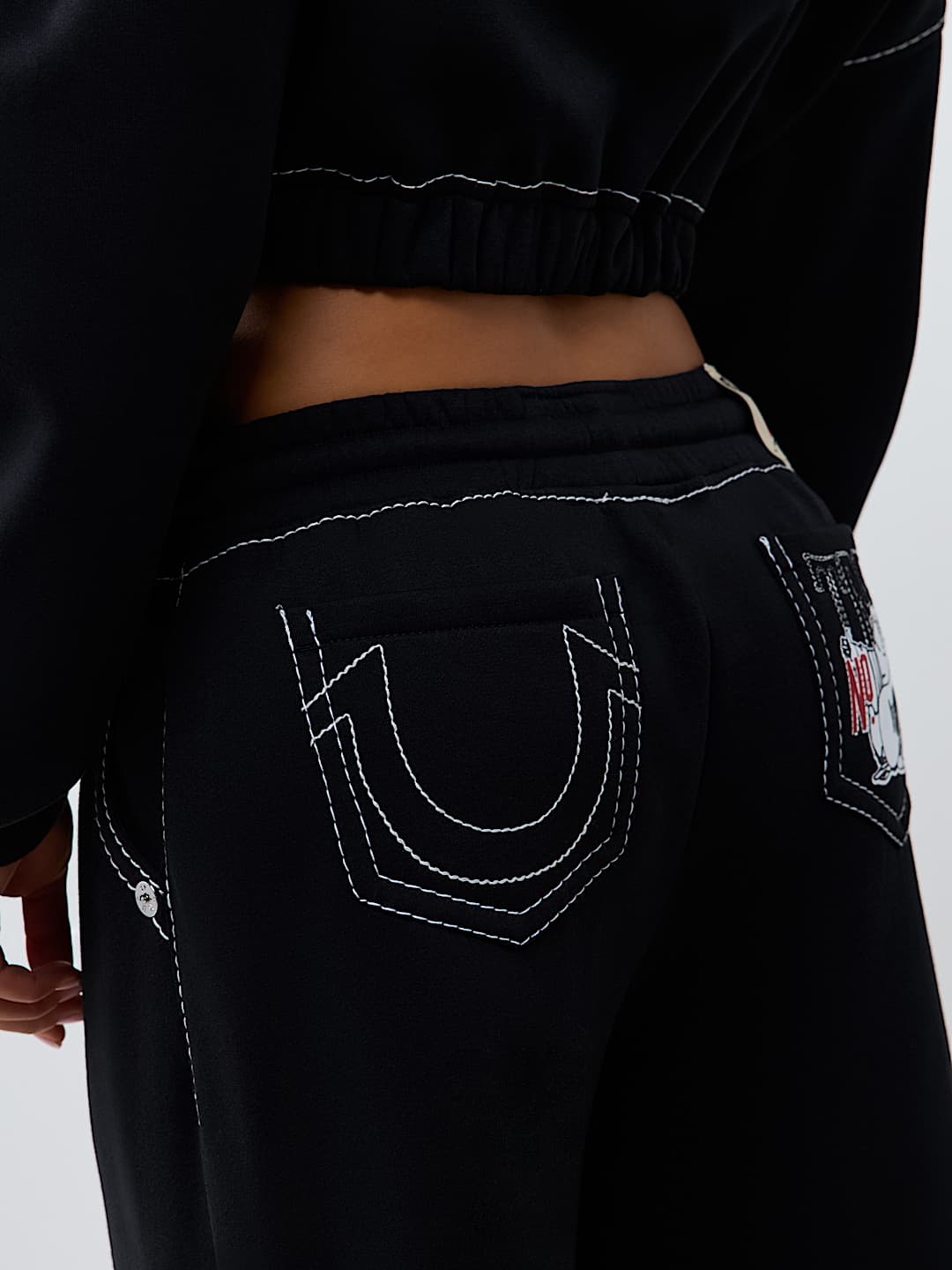 BIG T EMBROIDERED BUDDHA FLEECE SHORT