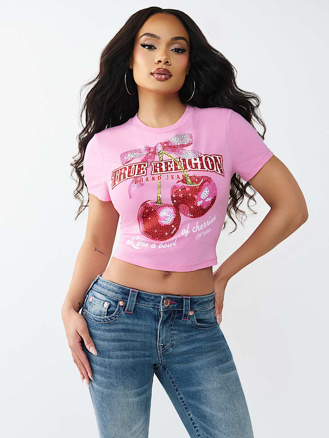 CAMISETA CORTA CON CEREZA, image 2