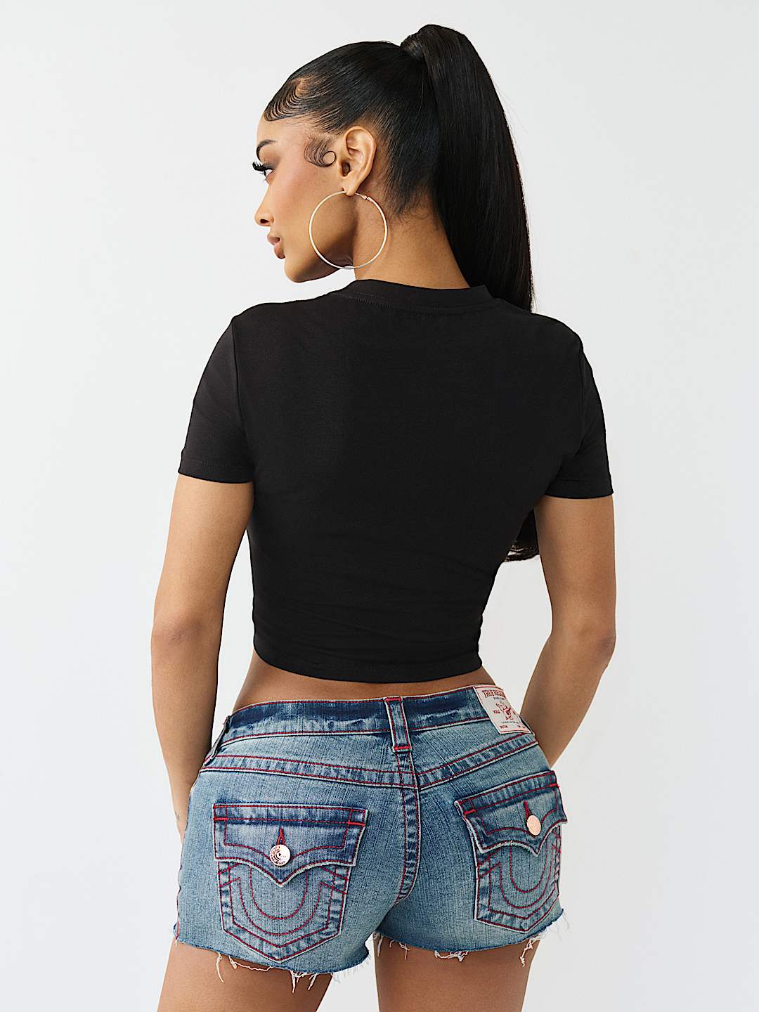 CAMISETA CORTA HEART CON CUELLO REDONDO, image 5