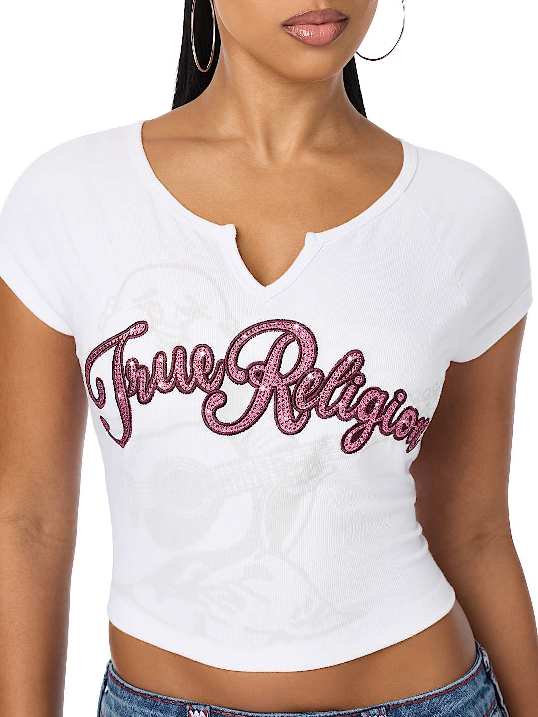 CRYSTAL LOGO NOTCH RAGLAN TEE
