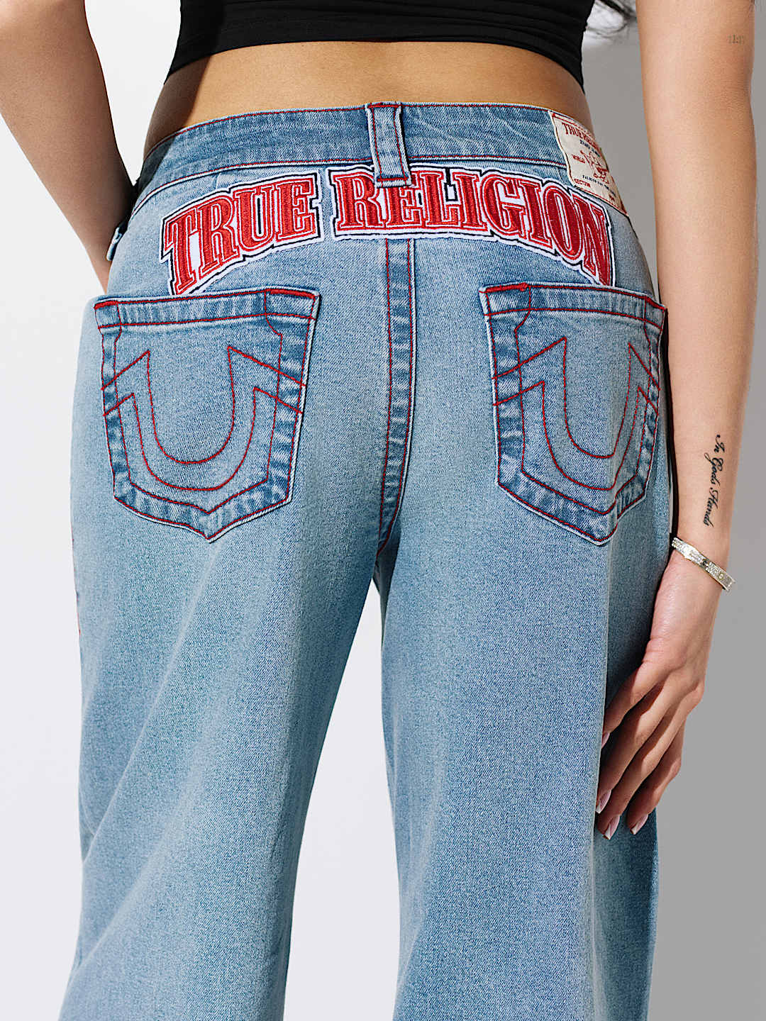 BOBBI MID RISE SPORTY EMBROIDERED PATCH BAGGY JEAN