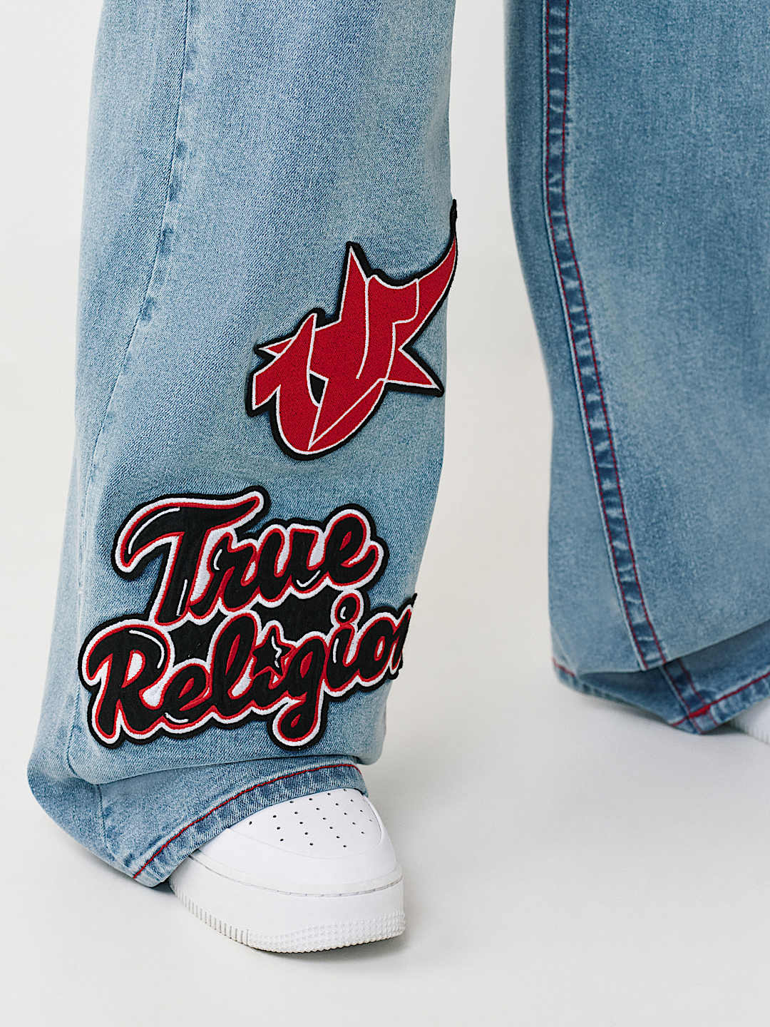 BOBBI MID RISE SPORTY EMBROIDERED PATCH BAGGY JEAN, image 9