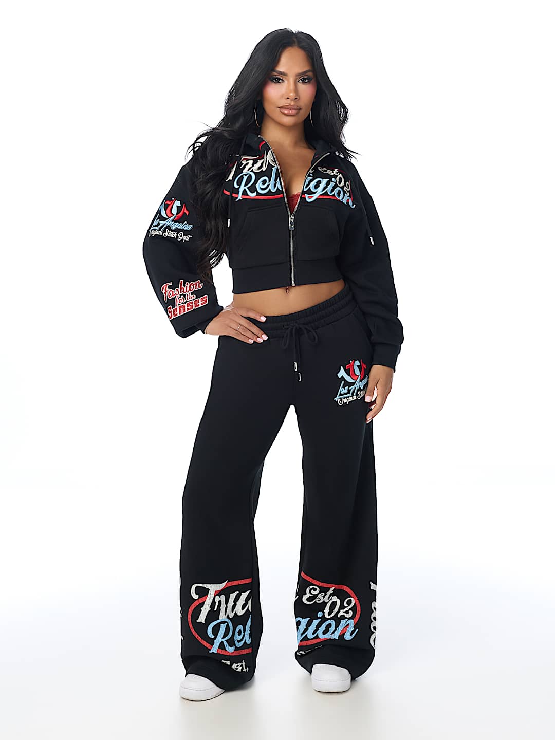 EMBROIDERED MID RISE WIDE LEG SWEATPANT