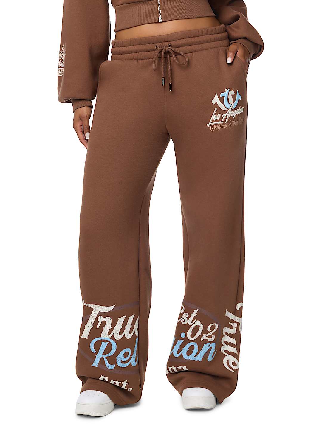 EMBROIDERED MID RISE WIDE LEG SWEATPANT