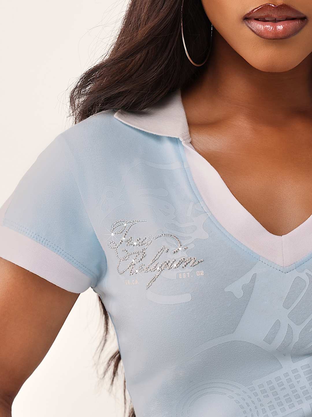 CAMISETA DEPORTIVA CON CUELLO Y ESPALDA ABIERTA, image 6