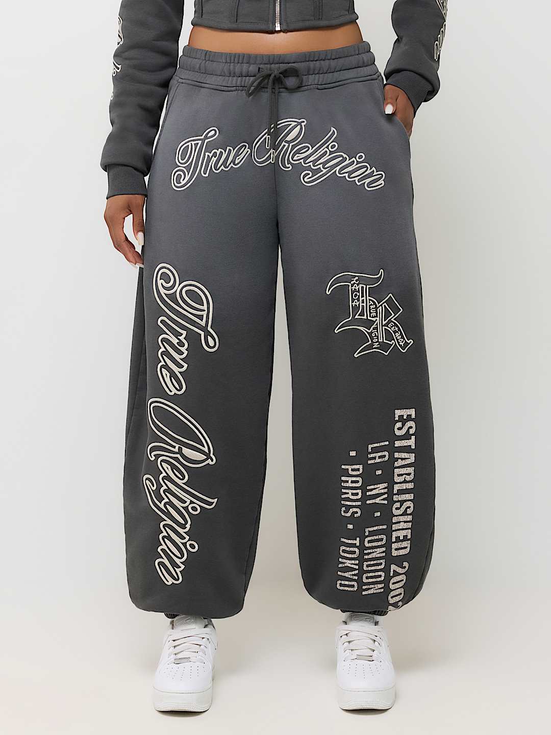 APPLIQU&Eacute; WASHED BAGGY JOGGER
