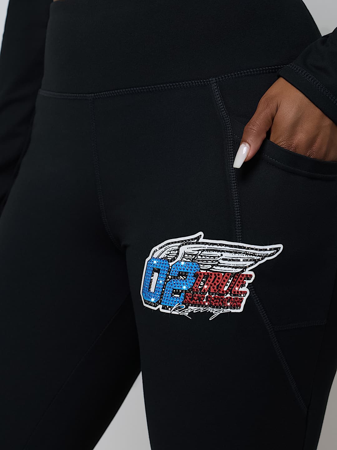 CRYSTAL MID RISE BOOTY PERFECTOR LEGGING