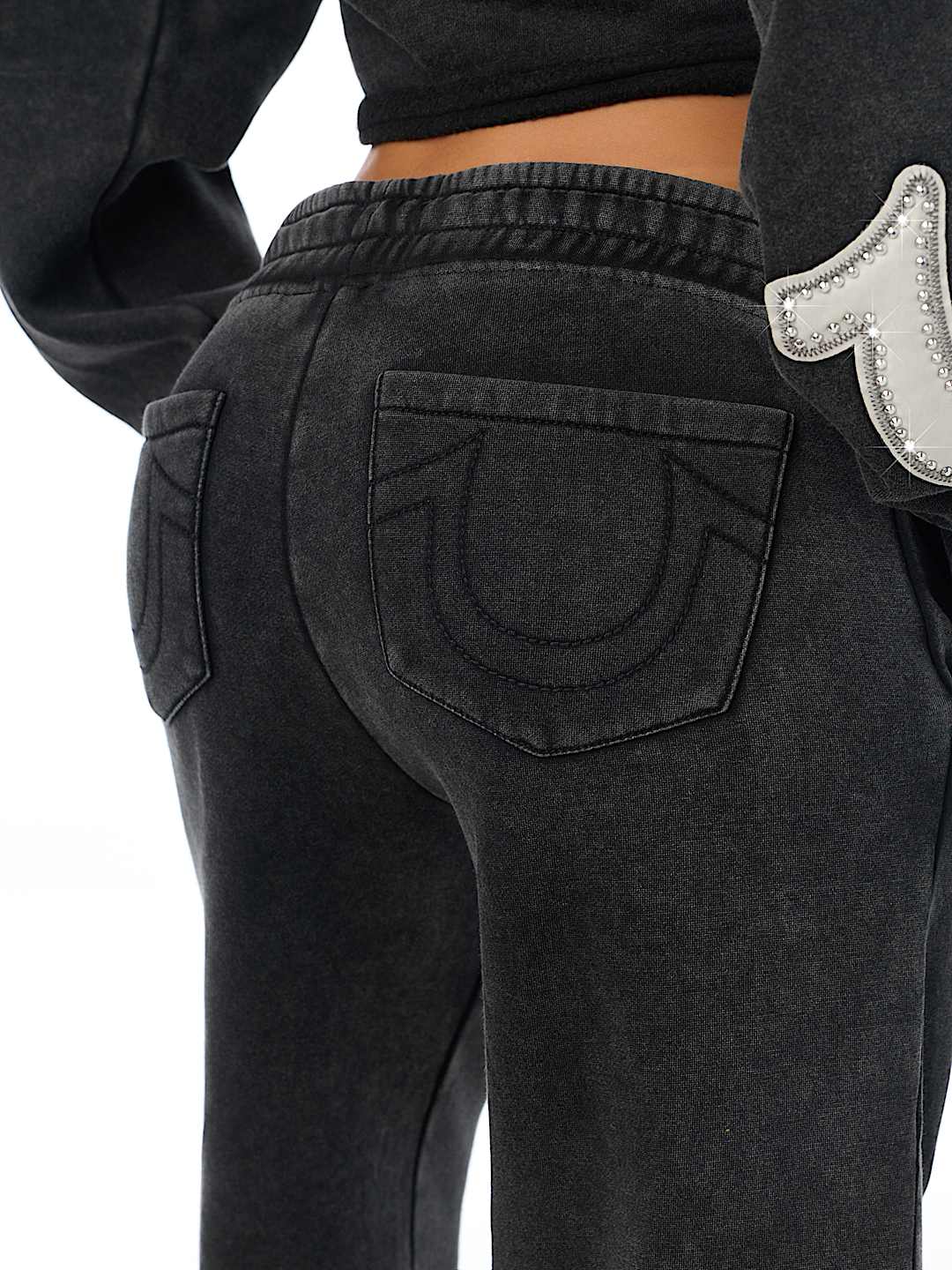 APPLIQU&Eacute; WASHED LOW RISE STRAIGHT LEG SWEATPANT
