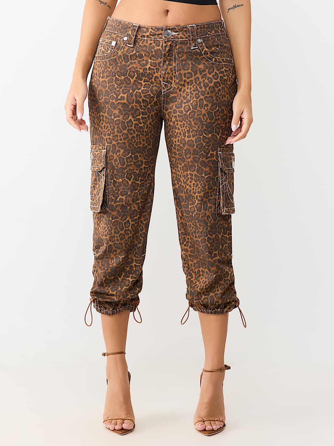 LEOPARD CARGO CURVY CAPRI