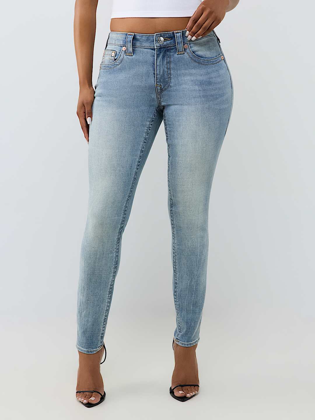 JENNIE MID RISE CURVY SKINNY JEAN