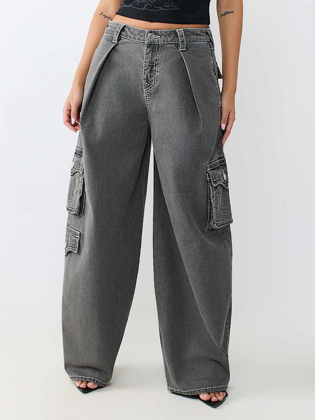 PLEATED BARREL BIG T CARGO JEAN