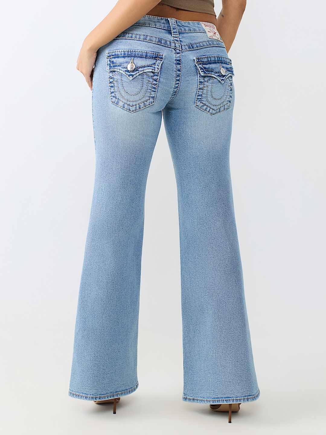 LOW RISE RELAXED BIG T FLAP BOOTCUT JEAN