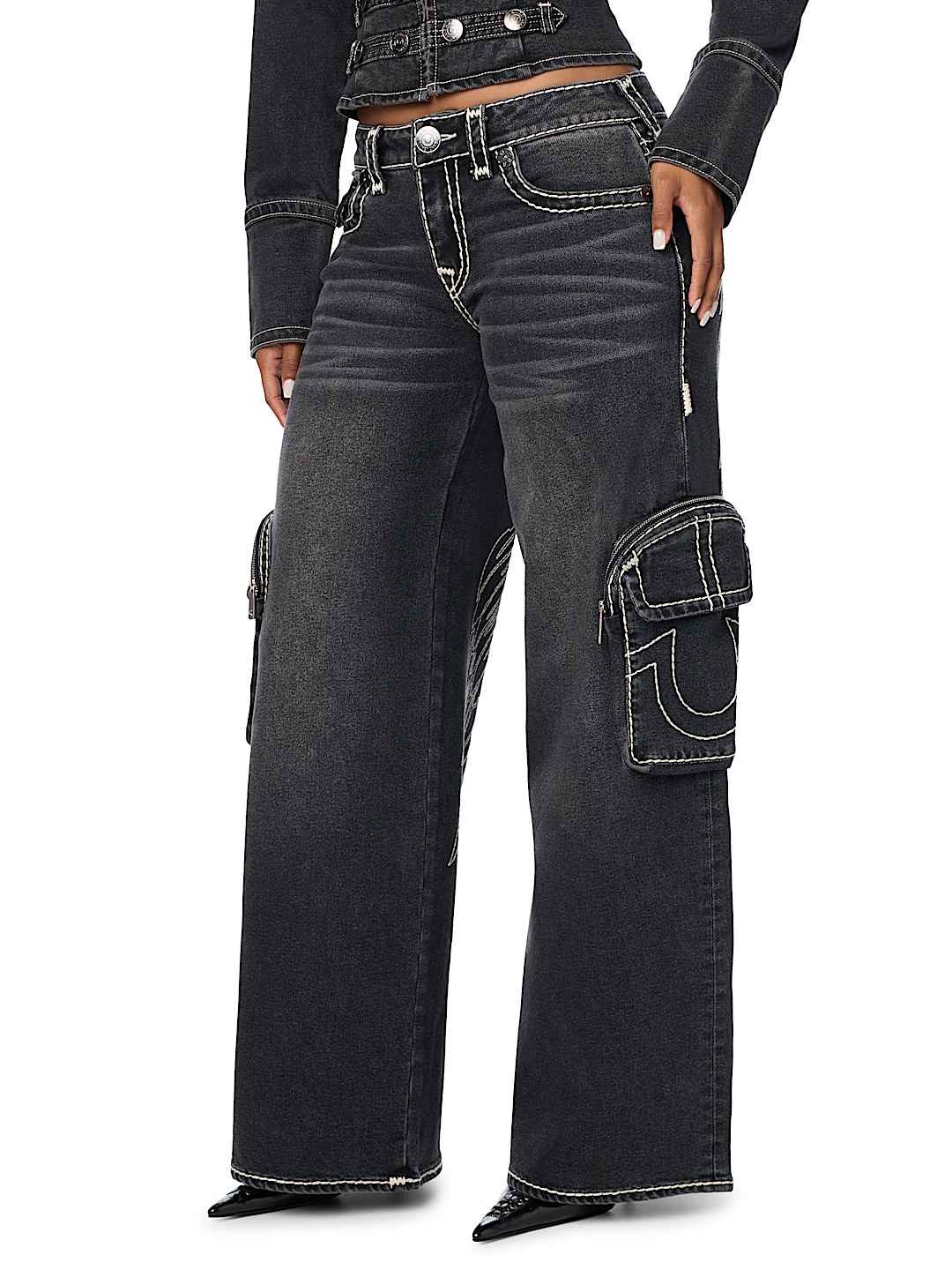 MADDIE MID RISE WING SUPER T CARGO SUPER BAGGY JEAN