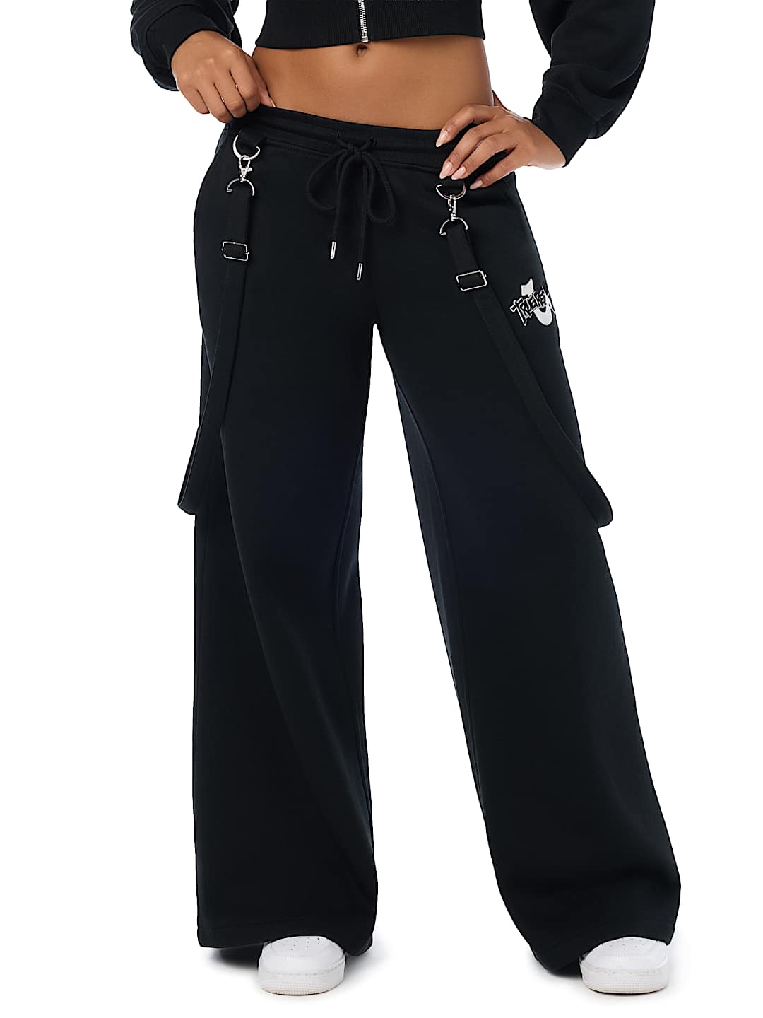 EMBROIDERED OVERALL BAGGY SWEATPANT