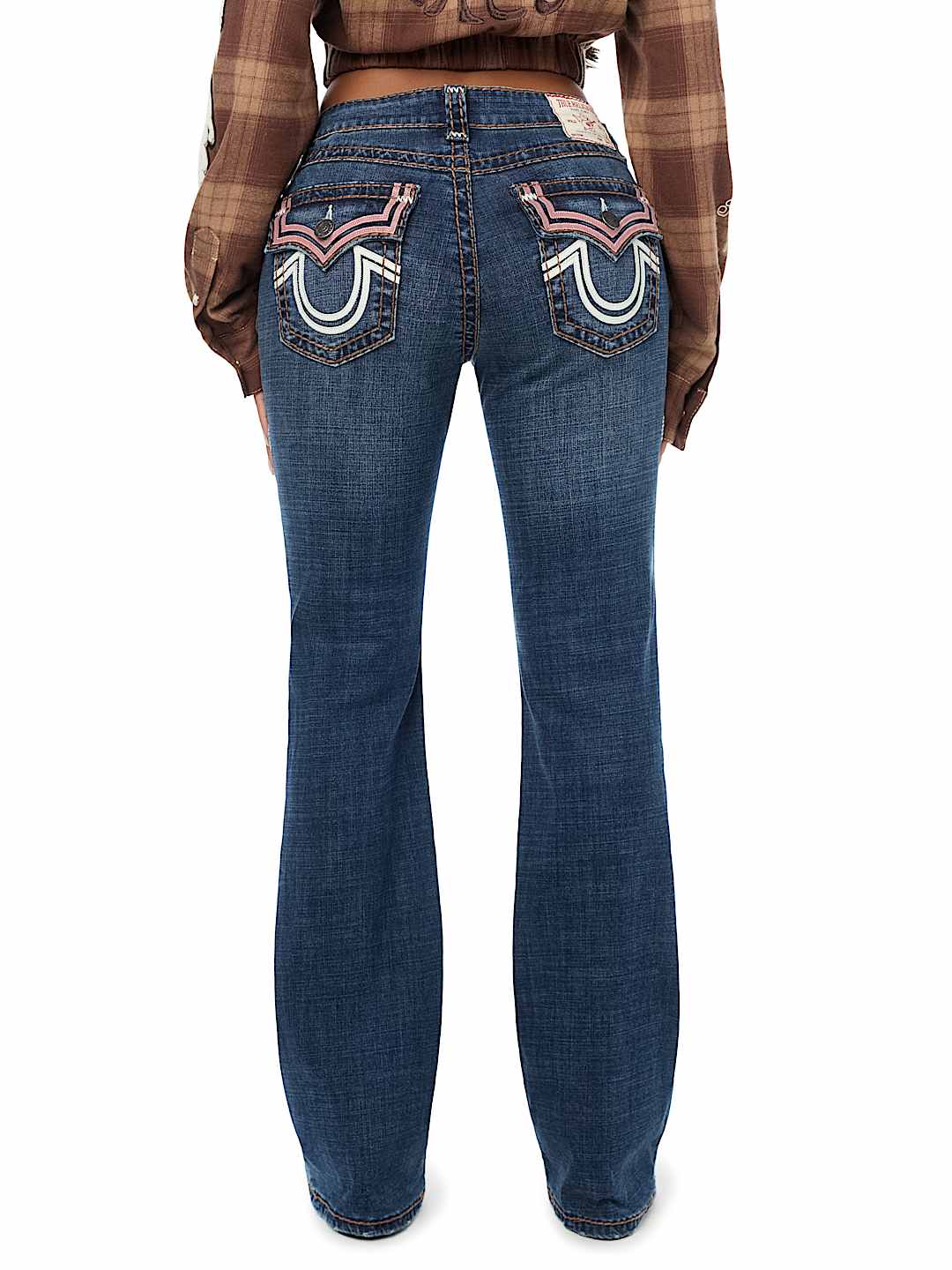 BECCA MID RISE APPLIQU&Eacute; SUPER T FLAP BOOTCUT JEAN