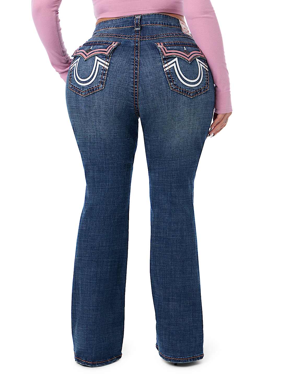 PLUS BECCA MID RISE APPLIQU&Eacute; SUPER T FLAP BOOTCUT JEAN