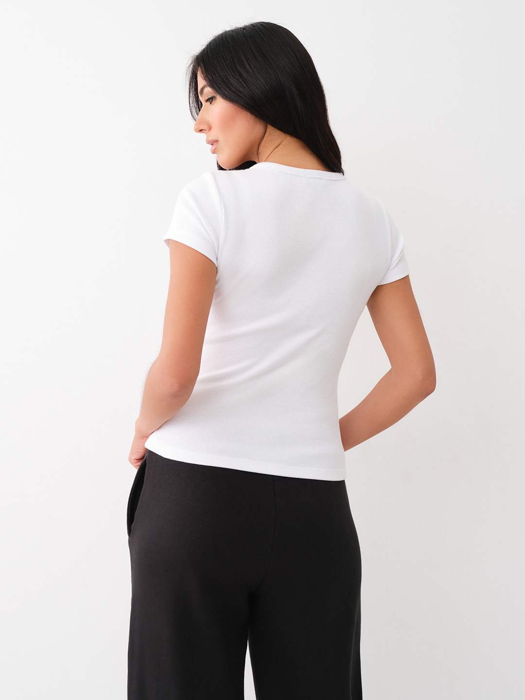 STUDDED HORSESHOE HENLEY SHIRT, image 3
