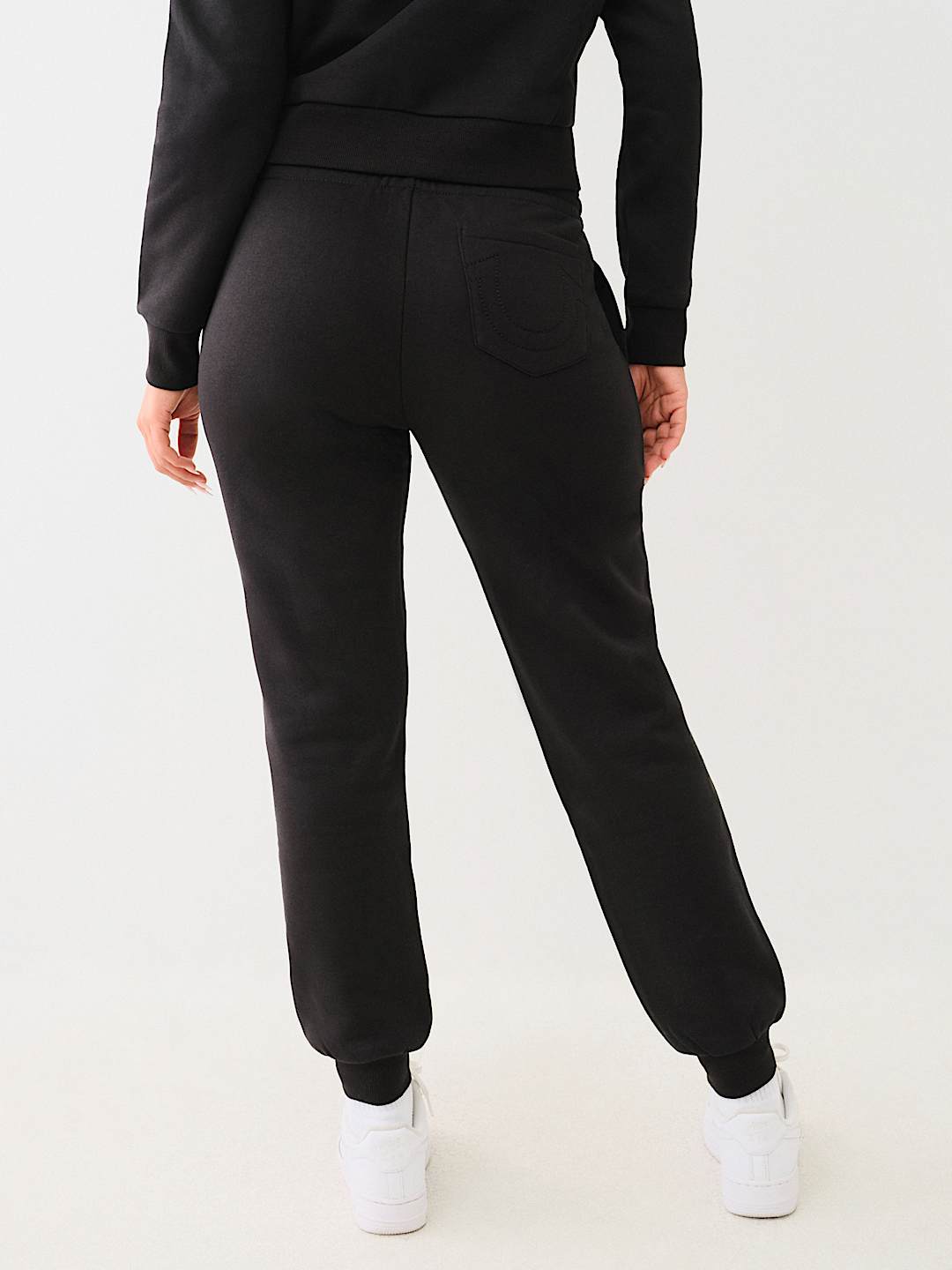 PANTALONES JOGGER CON HERRADURA EN RELIEVE, image 5