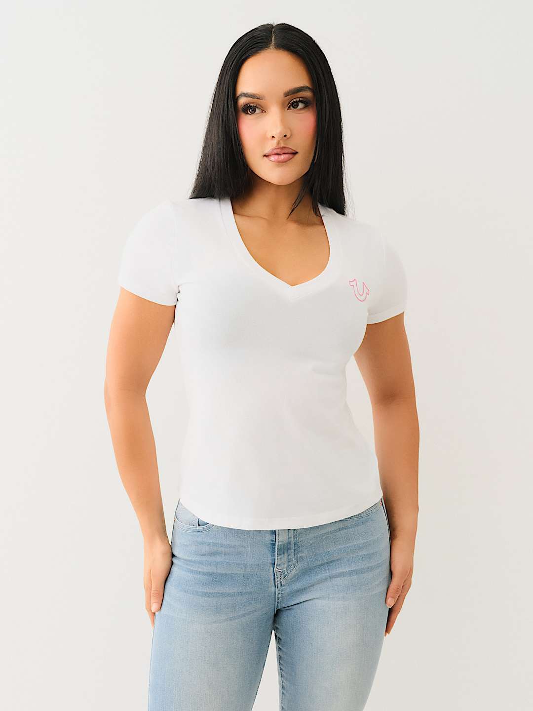 HIGH DENSITY LOGO V NECK TEE